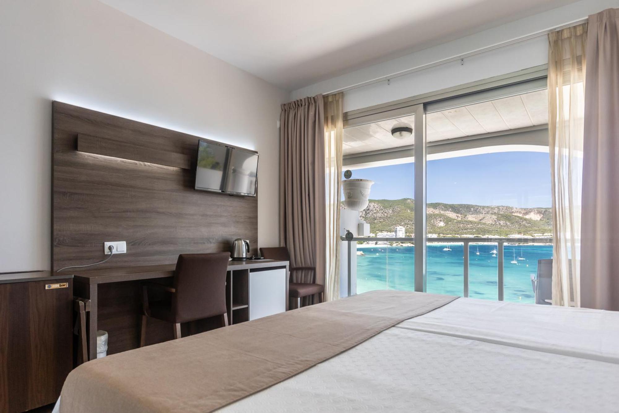 Seramar Hotel Comodoro Playa Palma Nova  Bagian luar foto
